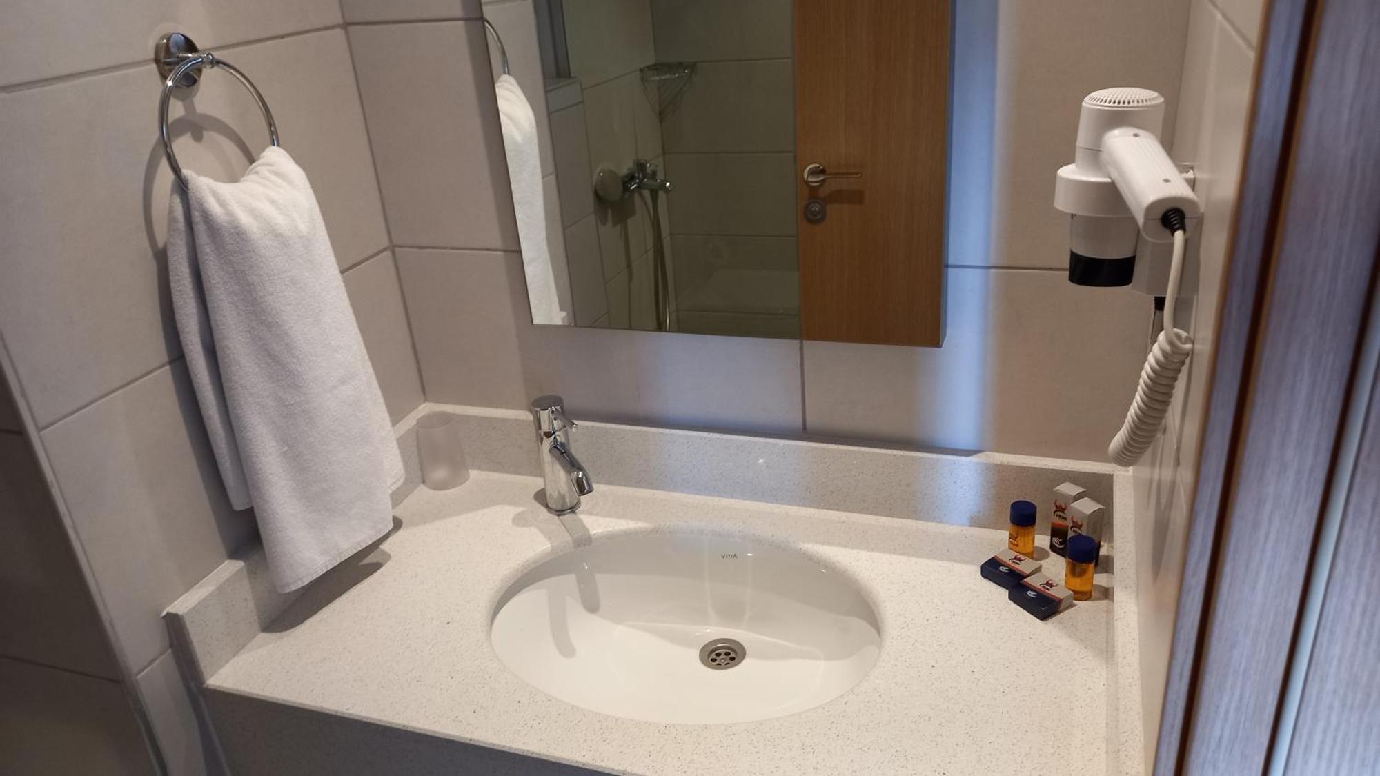 Viking Express Hotel Кемер Екстер'єр фото